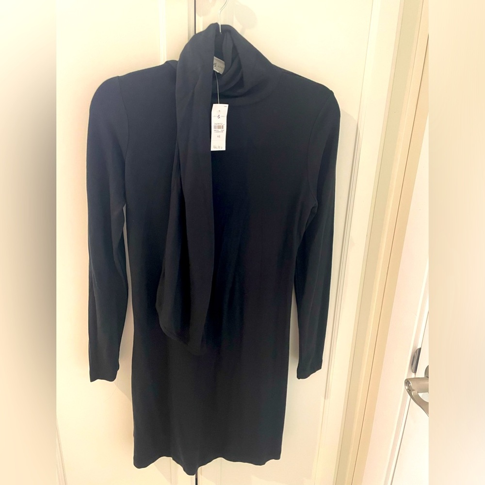 NWT Lou & Grey Black Sweater Dress w/Built in Scarf! Size XS